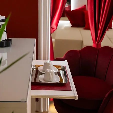 La Divina - Free Parking - Bed and Breakfast Tropea