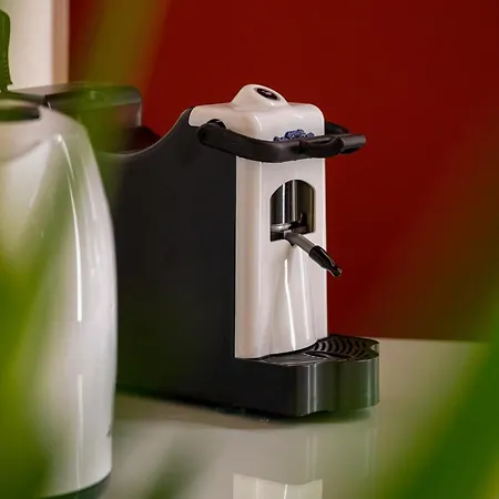 Bed and Breakfast La Divina - Free Parking -