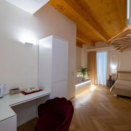 La Divina - Free Parking - Bed and Breakfast Tropea