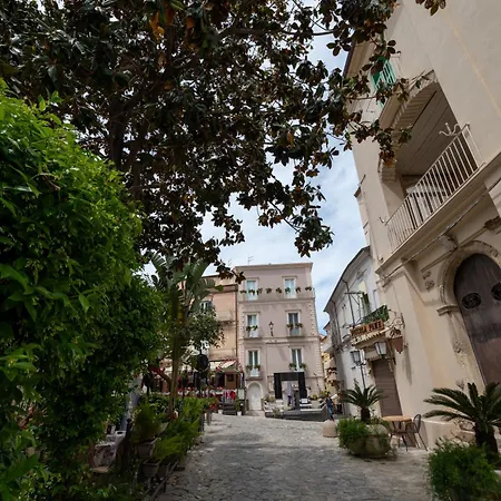 La Divina - Free Parking - Tropea