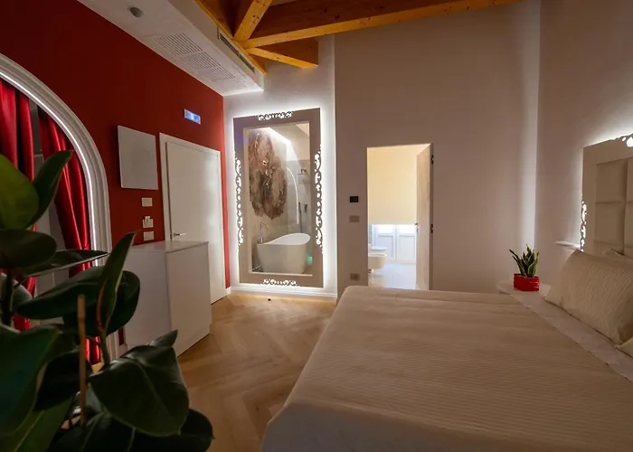 La Divina - Free Parking - 4*