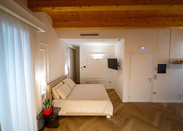 La Divina - Free Parking - Tropea