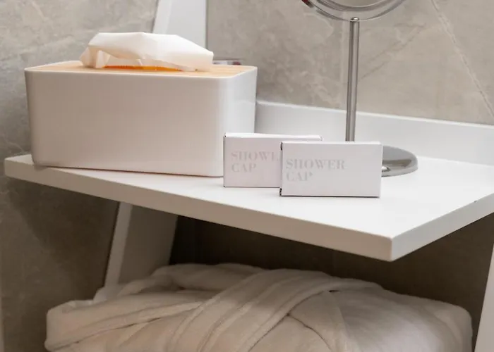 Bed & Breakfast La Divina - Free Parking - 4*