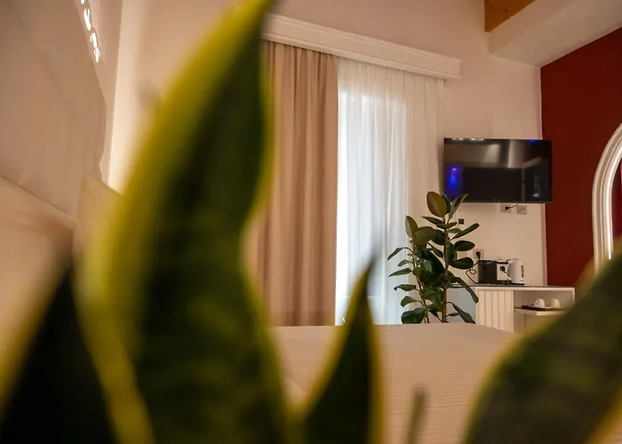 La Divina - Free Parking - 4*