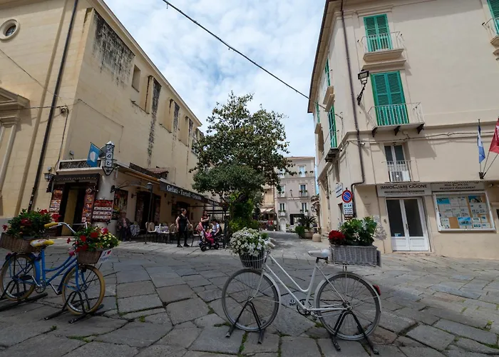 La Divina - Free Parking - Bed & Breakfast