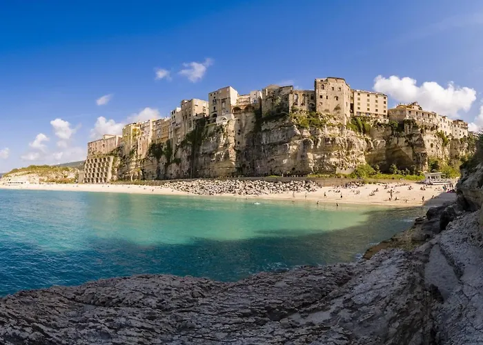 Bed & Breakfast La Divina - Free Parking -