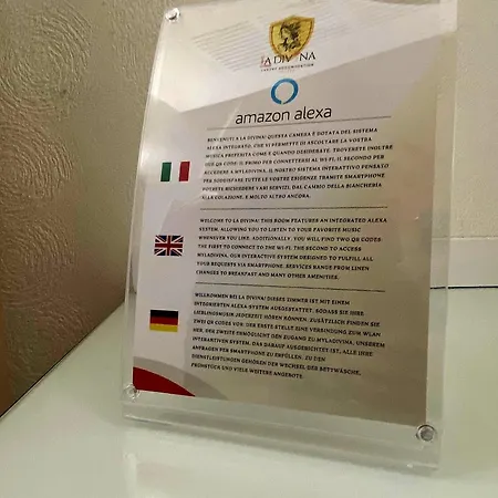 La Divina - Free Parking - לינה וארוחת בוקר