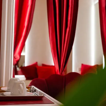 La Divina - Free Parking - Bed & Breakfast *