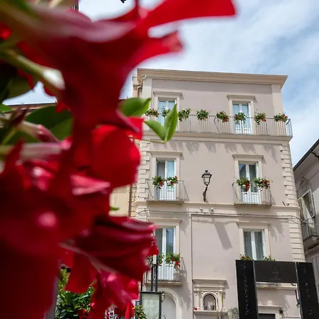 La Divina - Free Parking - 4*