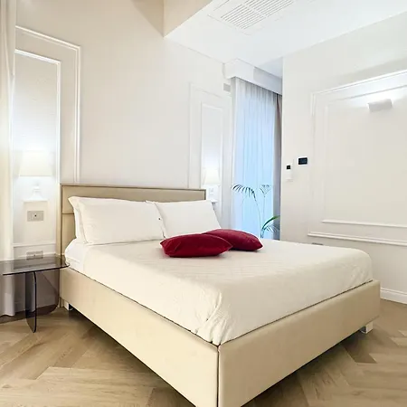 Couette-café La Divina - Free Parking - 4*
