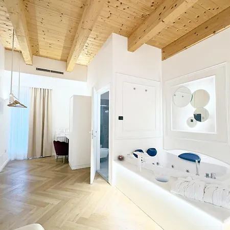 Couette-café La Divina - Free Parking - Tropea