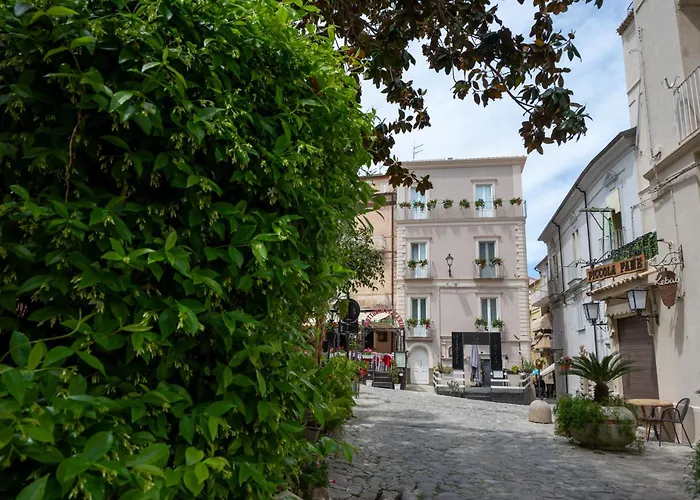 La Divina - Free Parking - 4*