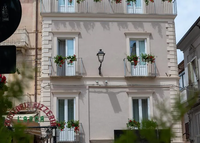 Bed & Breakfast La Divina - Free Parking - Tropea