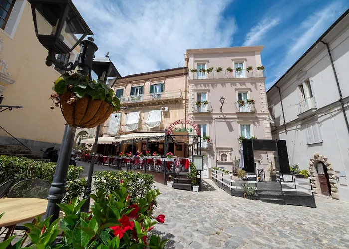 Bed & Breakfast La Divina - Free Parking - Tropea