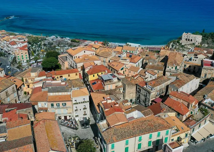 La Divina - Free Parking - Tropea