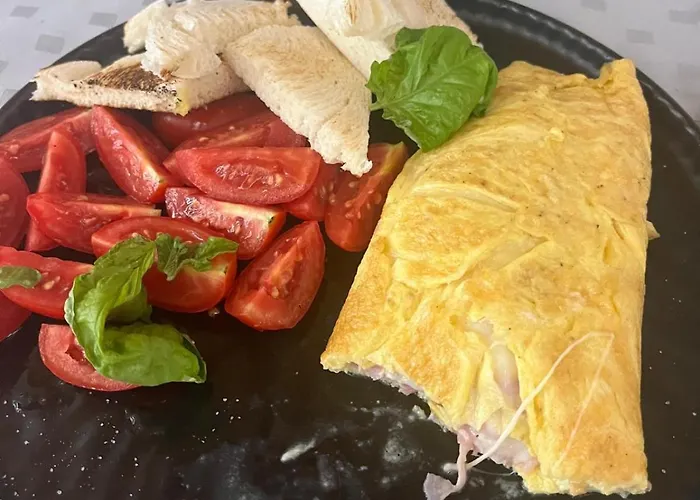 La Divina - Free Parking - Bed & Breakfast